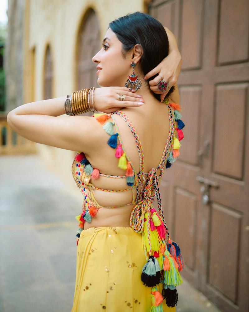 divya-khossla-kumar-cute-photos